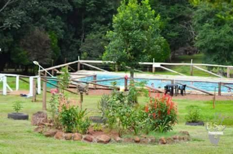 ホテルCamping Caitano Campo Grande  エクステリア 写真